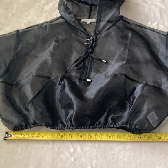 Like New!  Great looking  sheer, black hoodie top - Picture 8 of 10